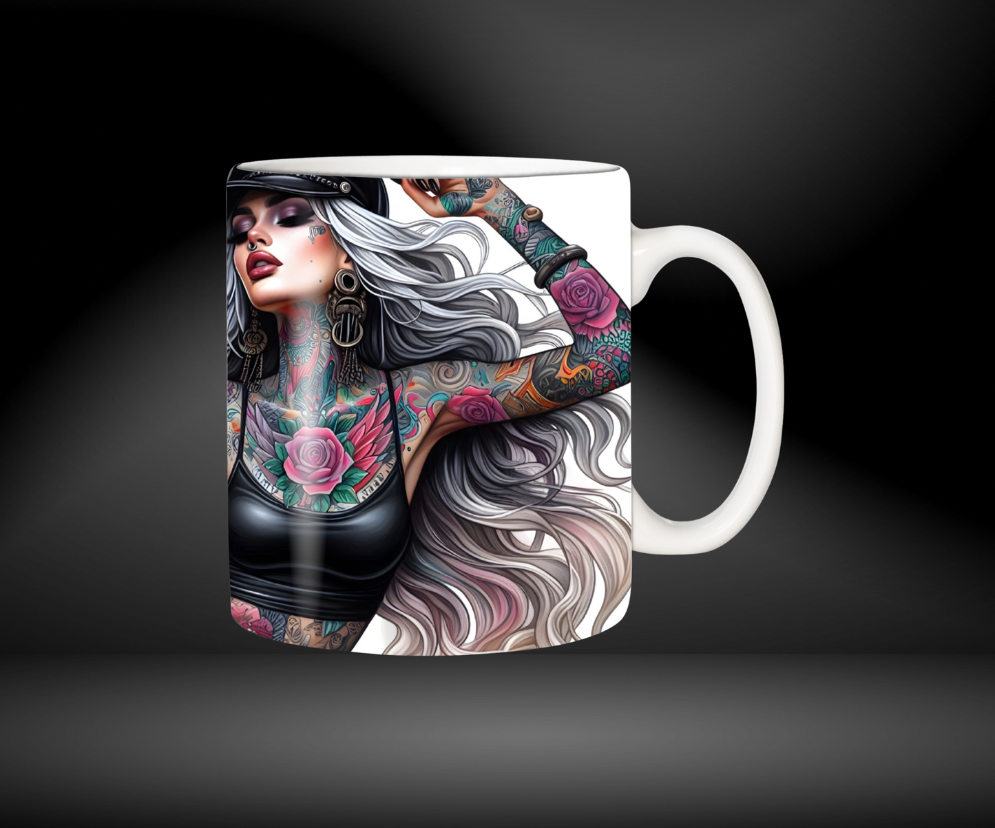 Tasse femme tatouée